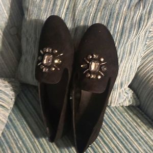 Ladies velvet shoes